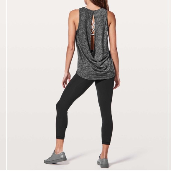 Lululemon low key tank silverescent - Picture 1 of 5
